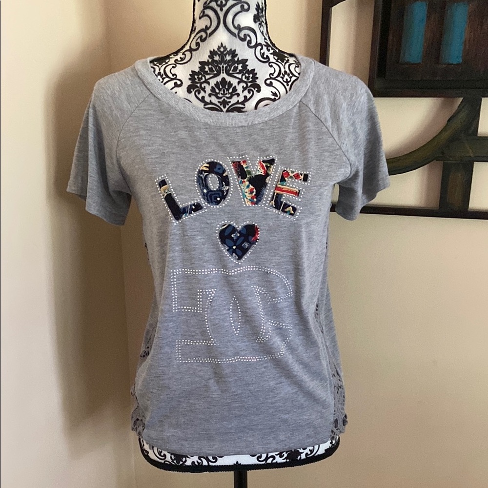 DC Gray Graphic Short Sleeve Tee